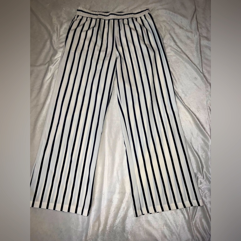 SPACEGIRLZ Navy Blue and White Stripped Pants…Size Large…96%Polyester 4%Spandex